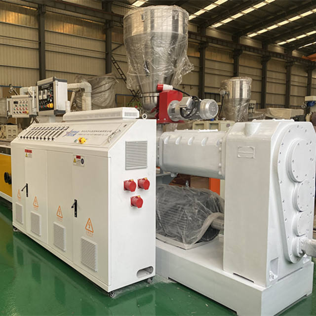 Pvc Wood Plastic Floor Equipment Stone Plastic Floor Making Machine   Extruder for Floor